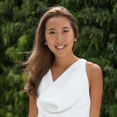 Portrait of Vanessa Wong.